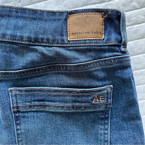 American Eagle REG High Rise SUPER STRETCH MIDRISE SKINNY KICK CROP Jeans Sz 12 - Picture 12 of 12